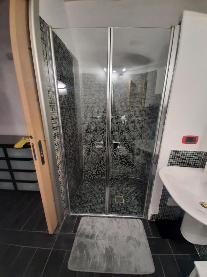 Roserosse Casa Vacanze Sanremo Dış mekan fotoğraf